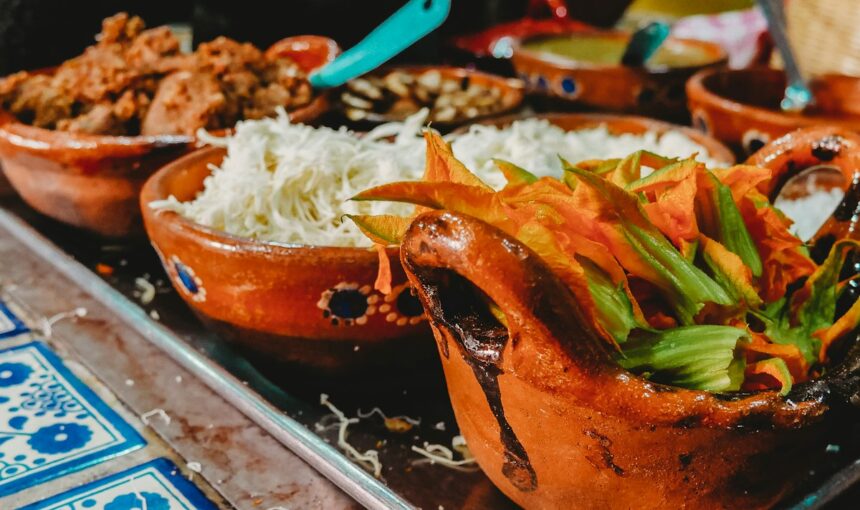 Descubre los 7 Platos Más Famosos y Exquisitos de la Gastronomía Tradicional del Perú